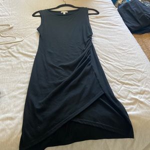 Leith ruched cross side black short dress